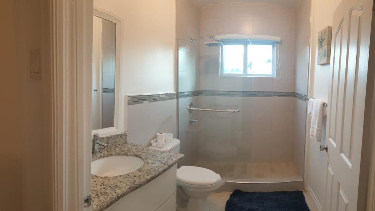 Harloe'S Apartman Kingston Kültér fotó